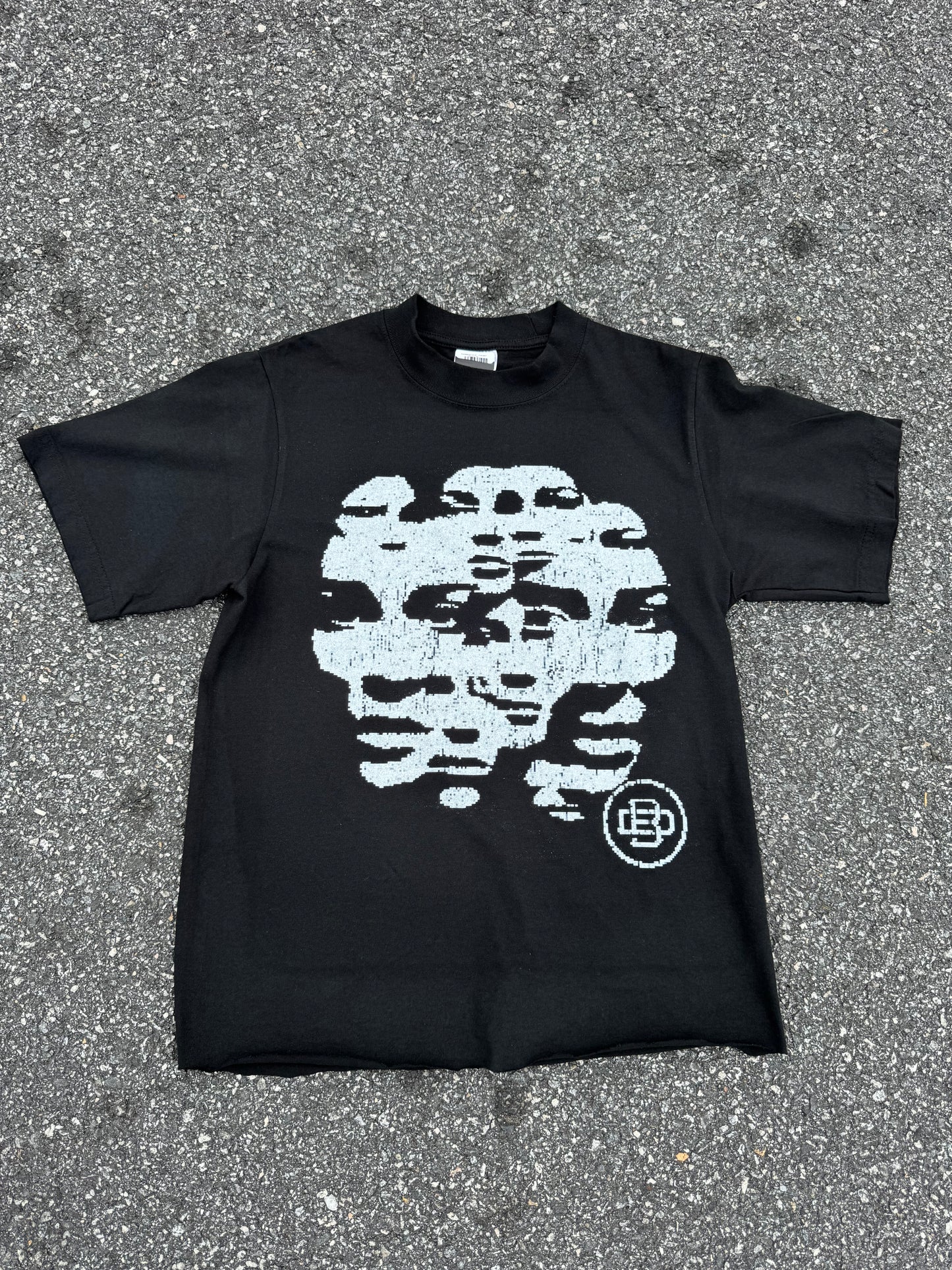 ChasinFaces🎭 - Black
